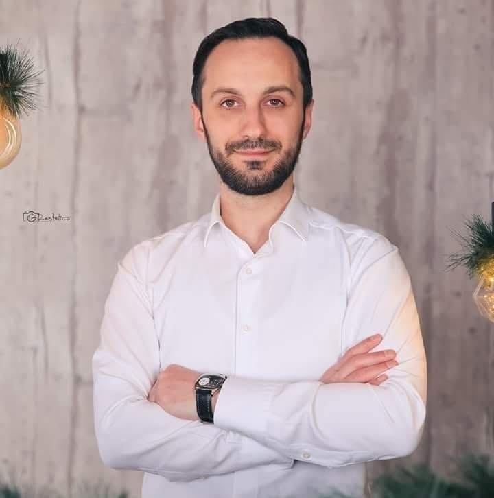 Bujar Gashi